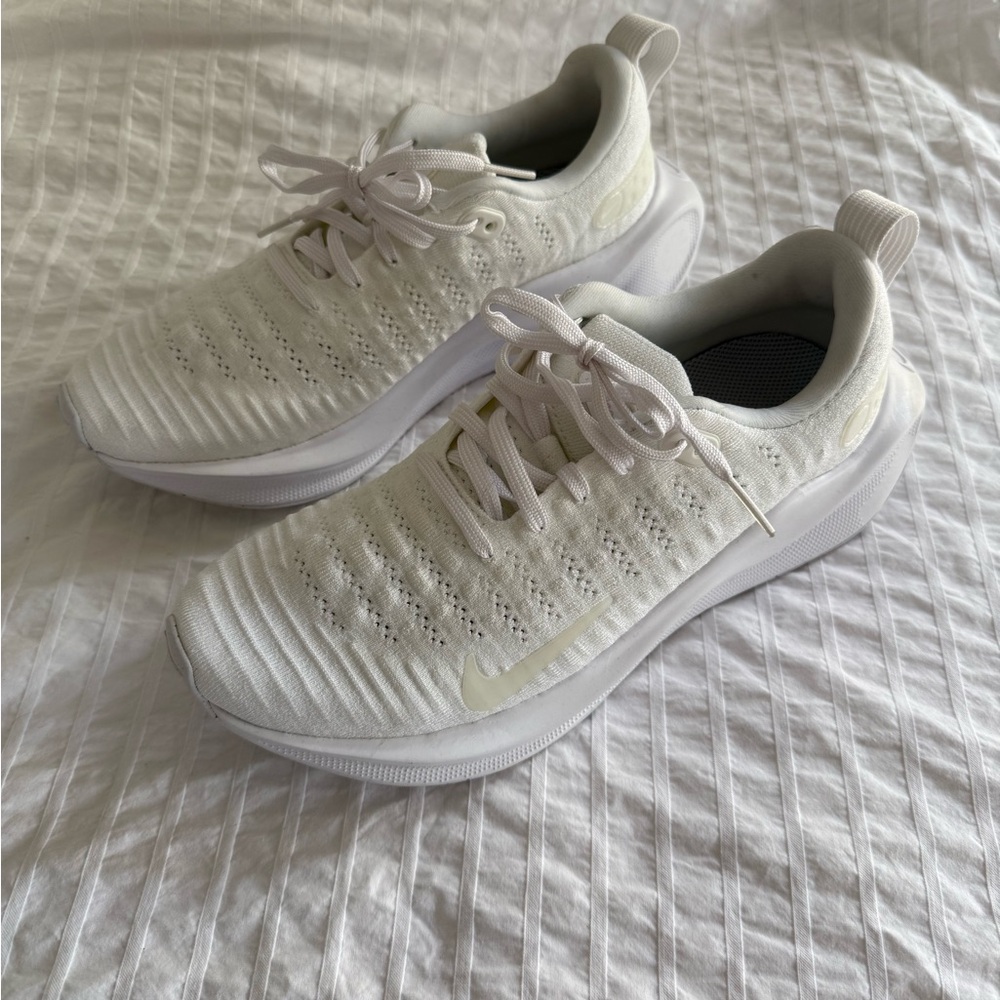 Nike Women’s Infinity Run 4